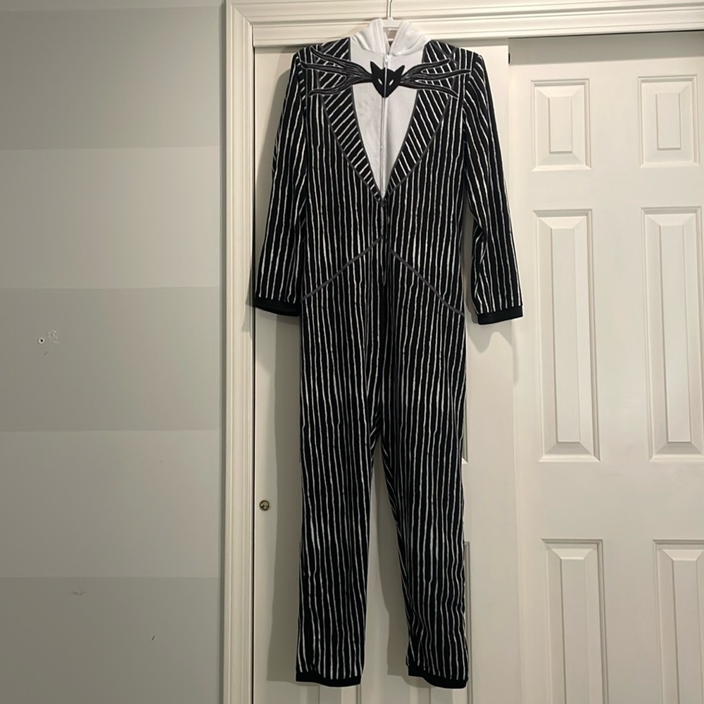 Disney’s Nightmare Before Christmas Jack Skeleton XL Zip Up Onesie Worn …